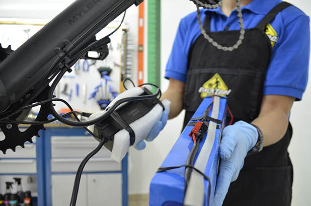 Curso de manutenção de E-bike - Escola Park Tool