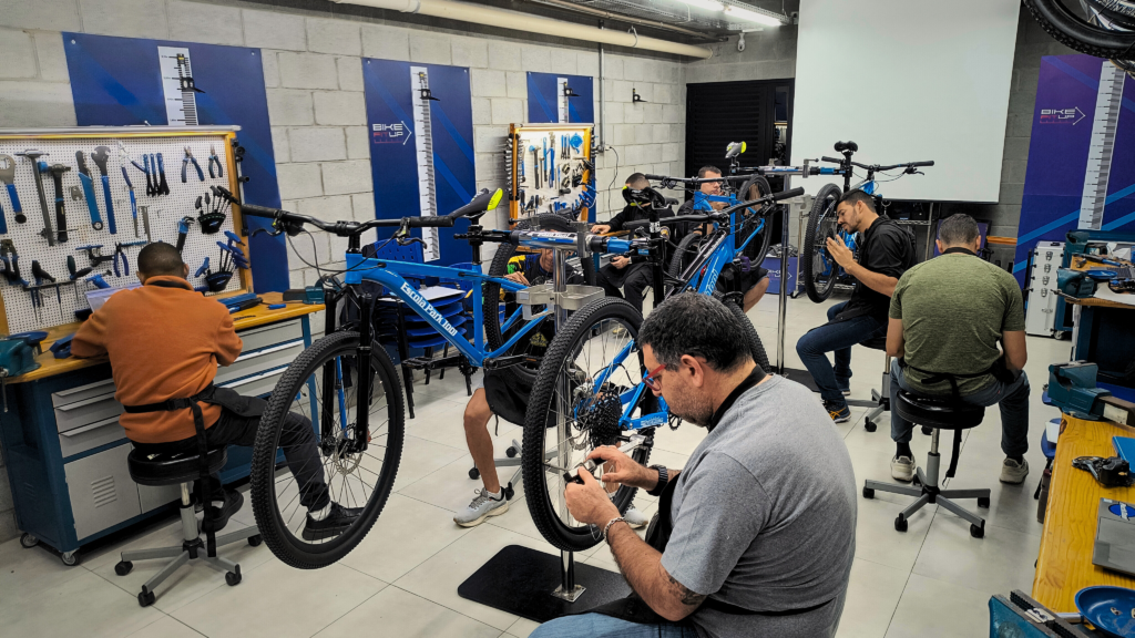 Escola Park Tool - A maior da América Latina
